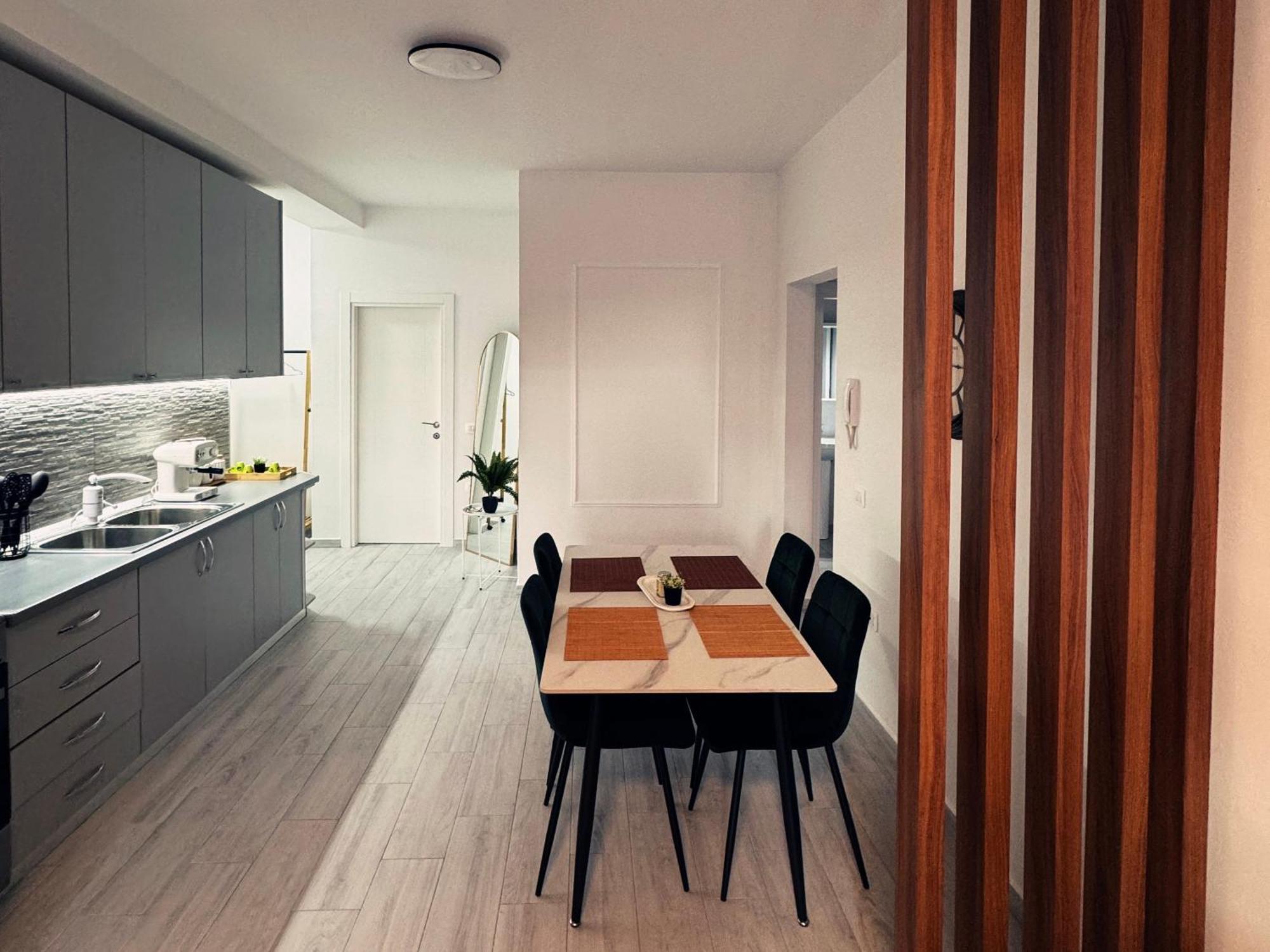 Enol Plazza Apartment Tiran Dış mekan fotoğraf